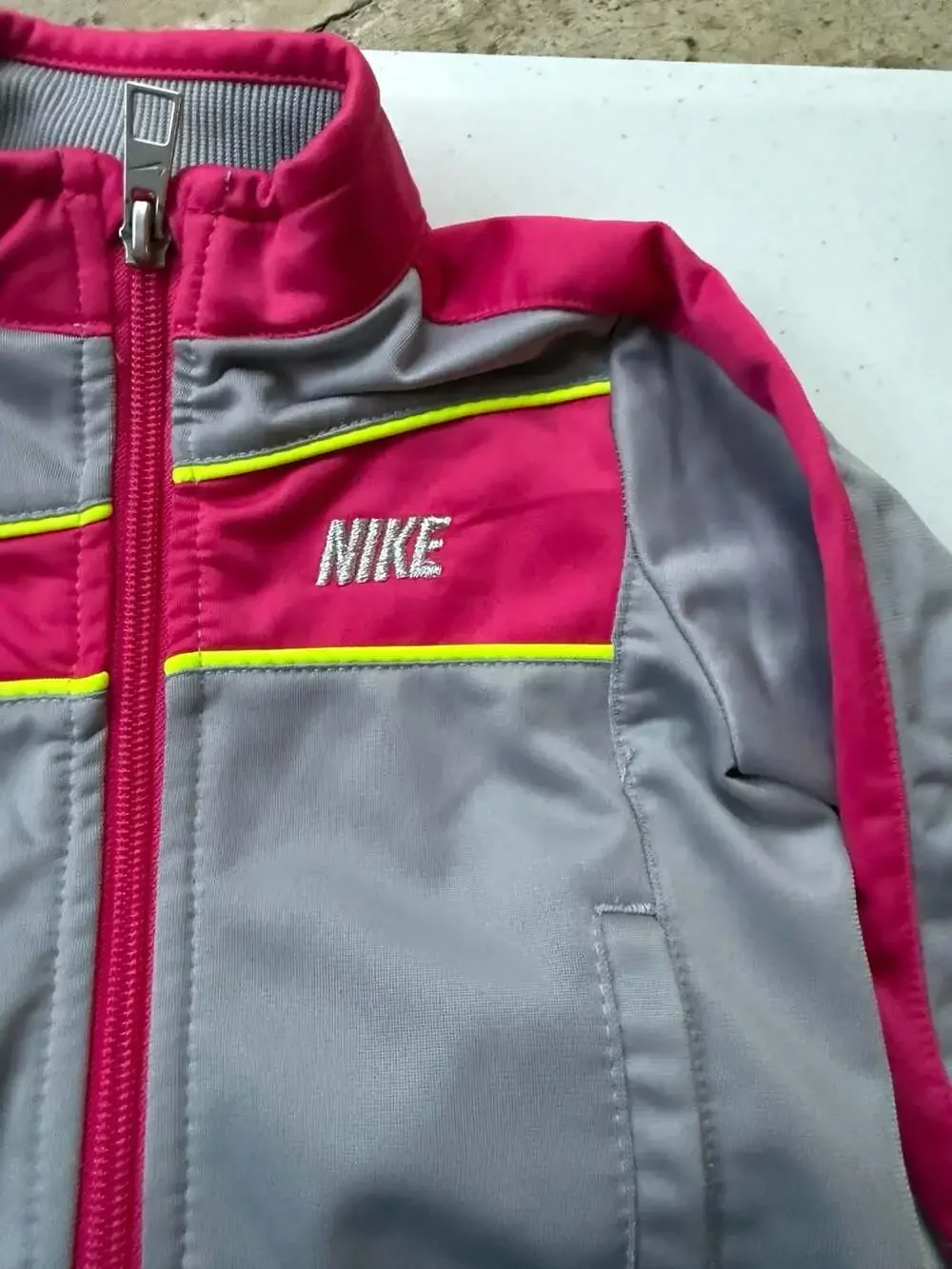 Nike Toddler Girls 12M Pink and Grey Tricot Full Zip Track Suit Set